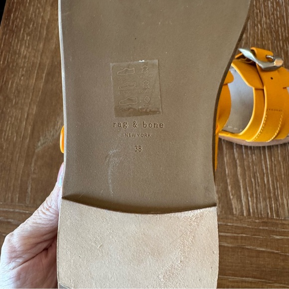 NWOT bright mustard yellow rag & bone sandals 8M - Picture 8 of 10